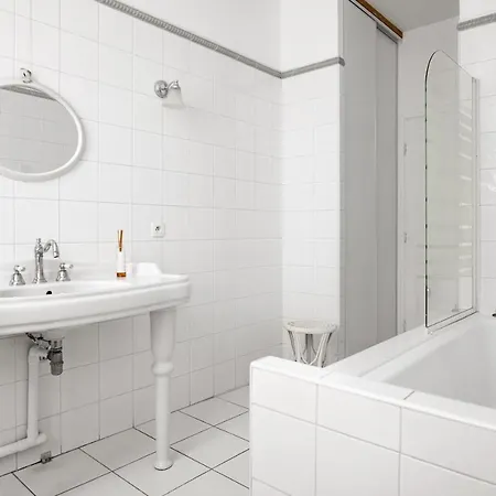 Prázdninový dům Catharissima, Maison De Charme Avec Piscine Privee *