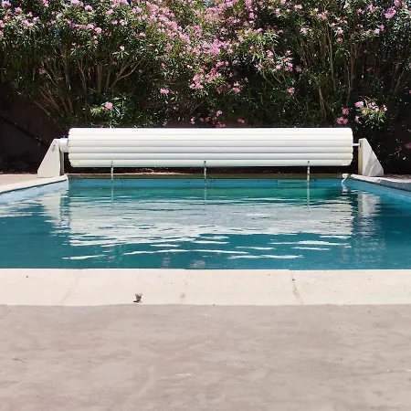 Catharissima, Maison De Charme Avec Piscine Privee Blomac